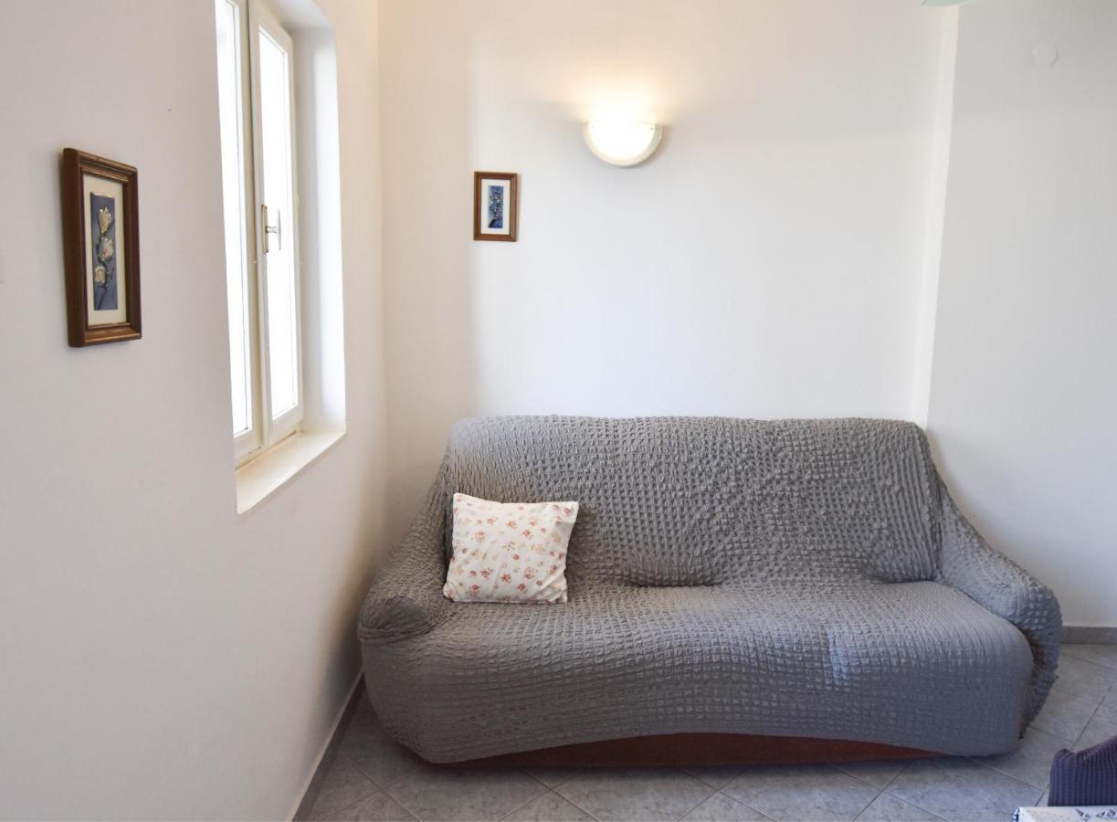 Apartment Murva Примоштен Экстерьер фото